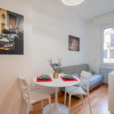 I Host Apartment - Gressoney 1 Milan Exterior photo